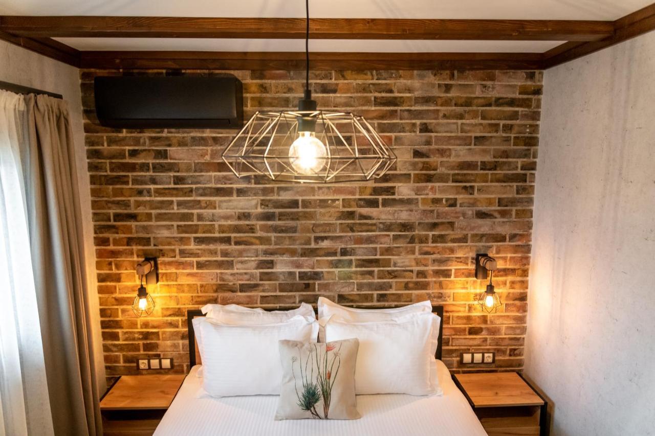 Hotel Hunters House Ezerets Extérieur photo