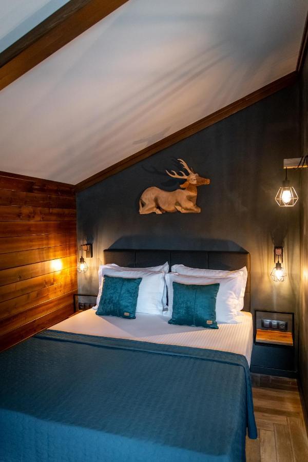 Hotel Hunters House Ezerets Extérieur photo